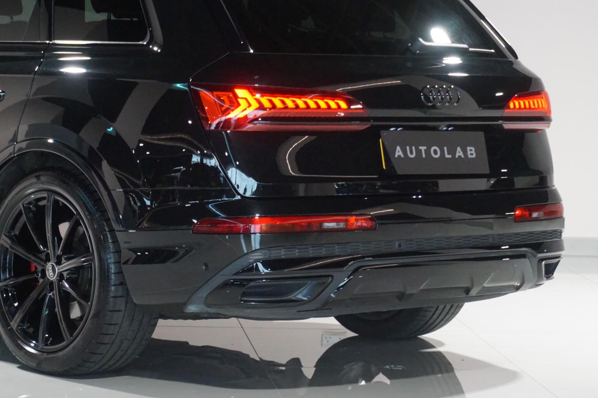 Audi Q7 3.0 TFSI V6 55 Black Edition SUV 5dr Petrol Tiptronic quattro Euro 6 (s/s) (340 ps)